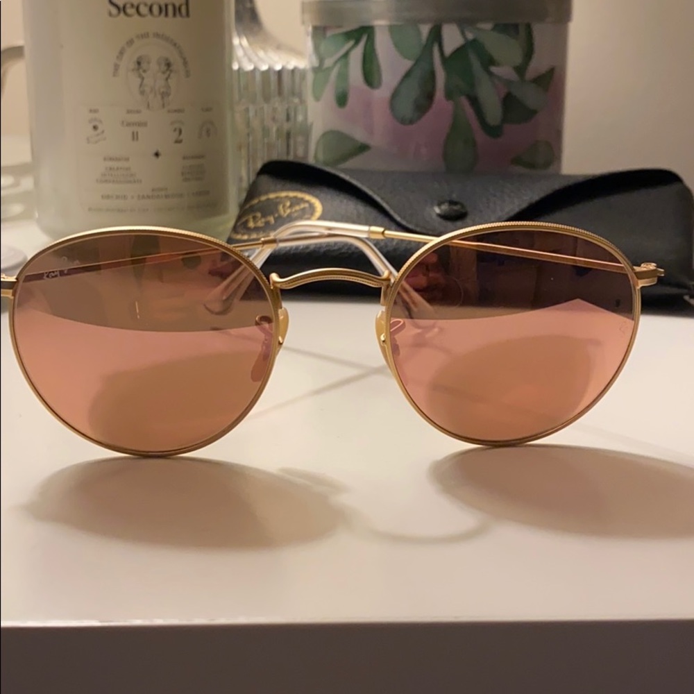 Rayban Sunglasses - Picture 2 of 4